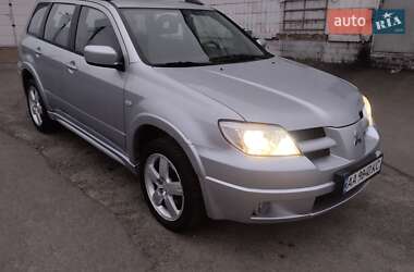 Mitsubishi Outlander  2009