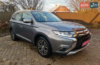 Mitsubishi Outlander 2016