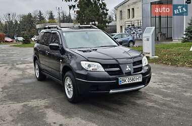 Mitsubishi Outlander  2007