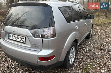Mitsubishi Outlander  2008