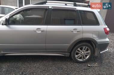 Mitsubishi Outlander  2006