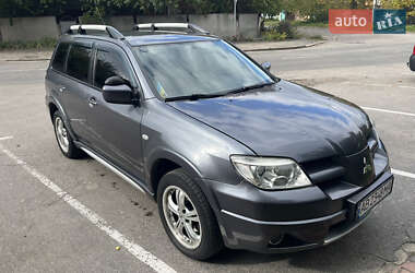 Mitsubishi Outlander  2008