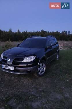 Mitsubishi Outlander  2006