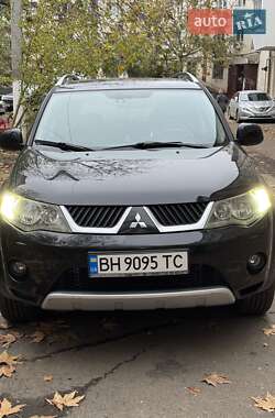 Mitsubishi Outlander  2008