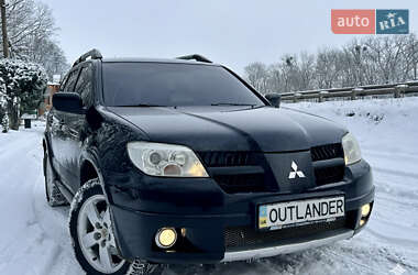 Mitsubishi Outlander  2009