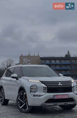 Mitsubishi Outlander 2022