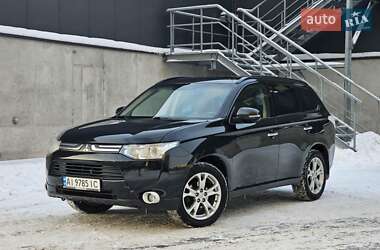 Mitsubishi Outlander 2013