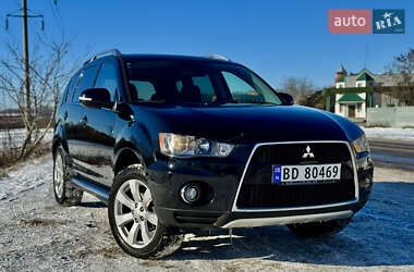 Mitsubishi Outlander  2010