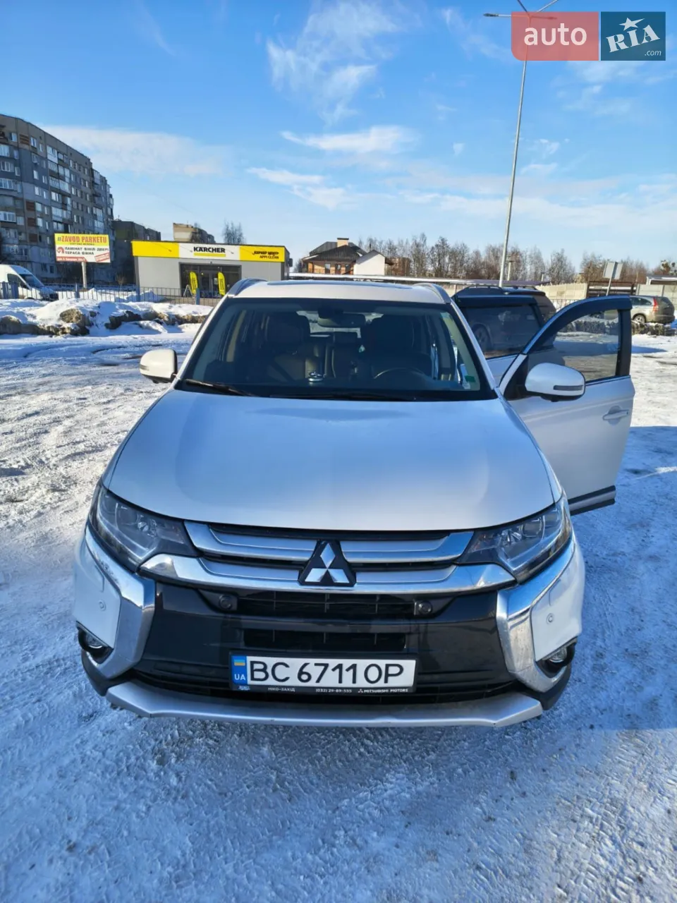 2017 Mitsubishi Outlander - мініатюра 4