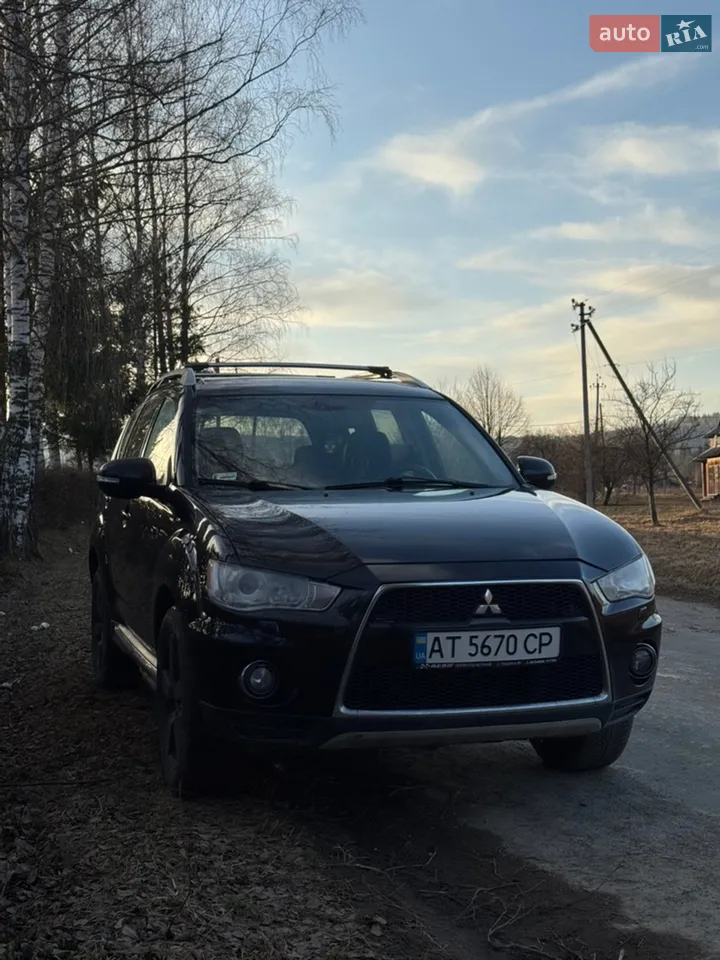2010 Mitsubishi Outlander - мініатюра 4