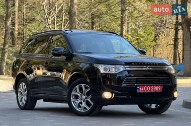 Mitsubishi Outlander 2014