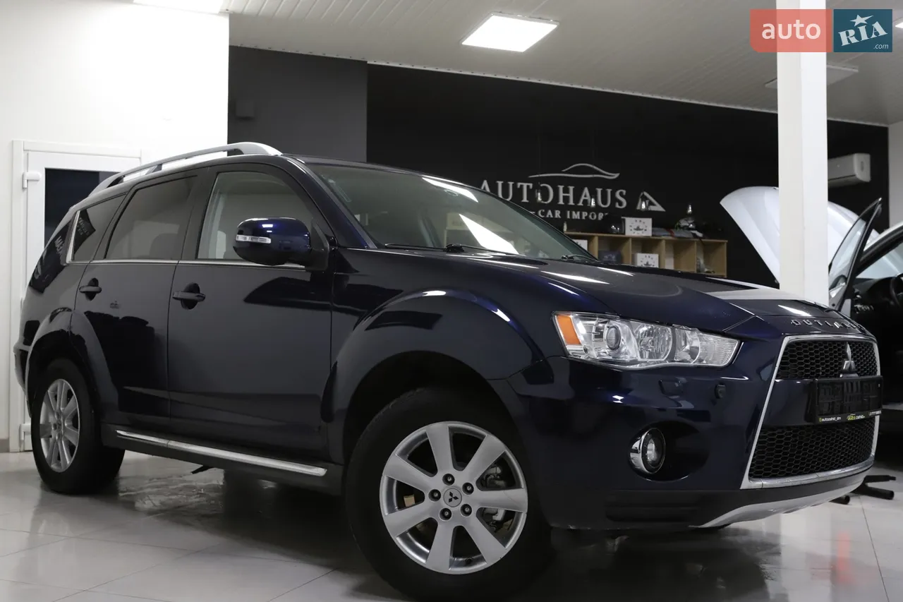 2011 Mitsubishi Outlander - мініатюра 4