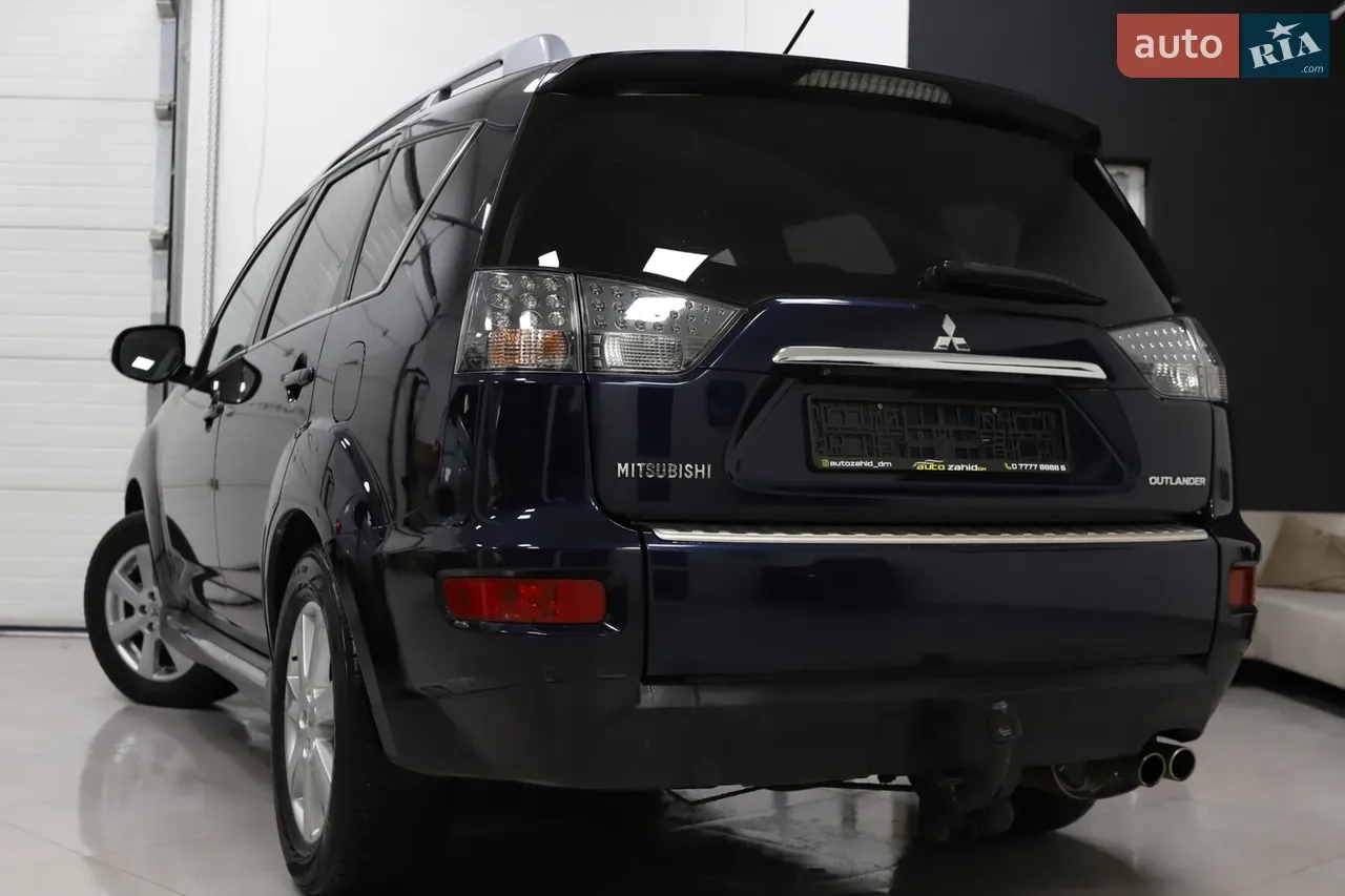 2011 Mitsubishi Outlander - мініатюра 5