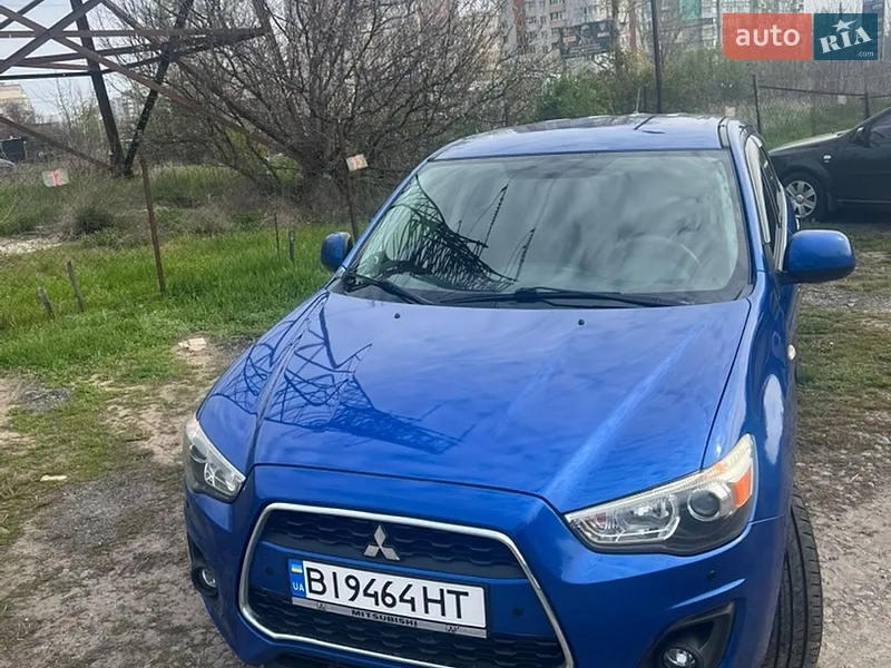 Mitsubishi Outlander 2014