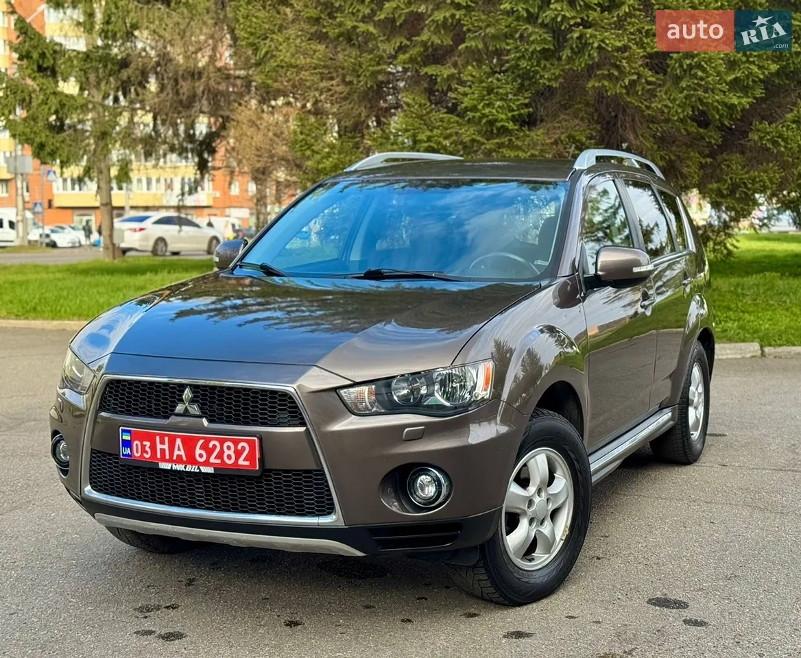 2010 Mitsubishi Outlander - мініатюра 4