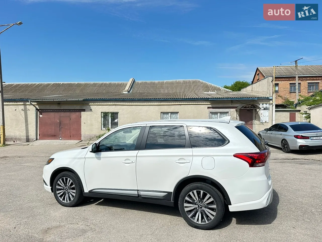 2020 Mitsubishi Outlander - мініатюра 4
