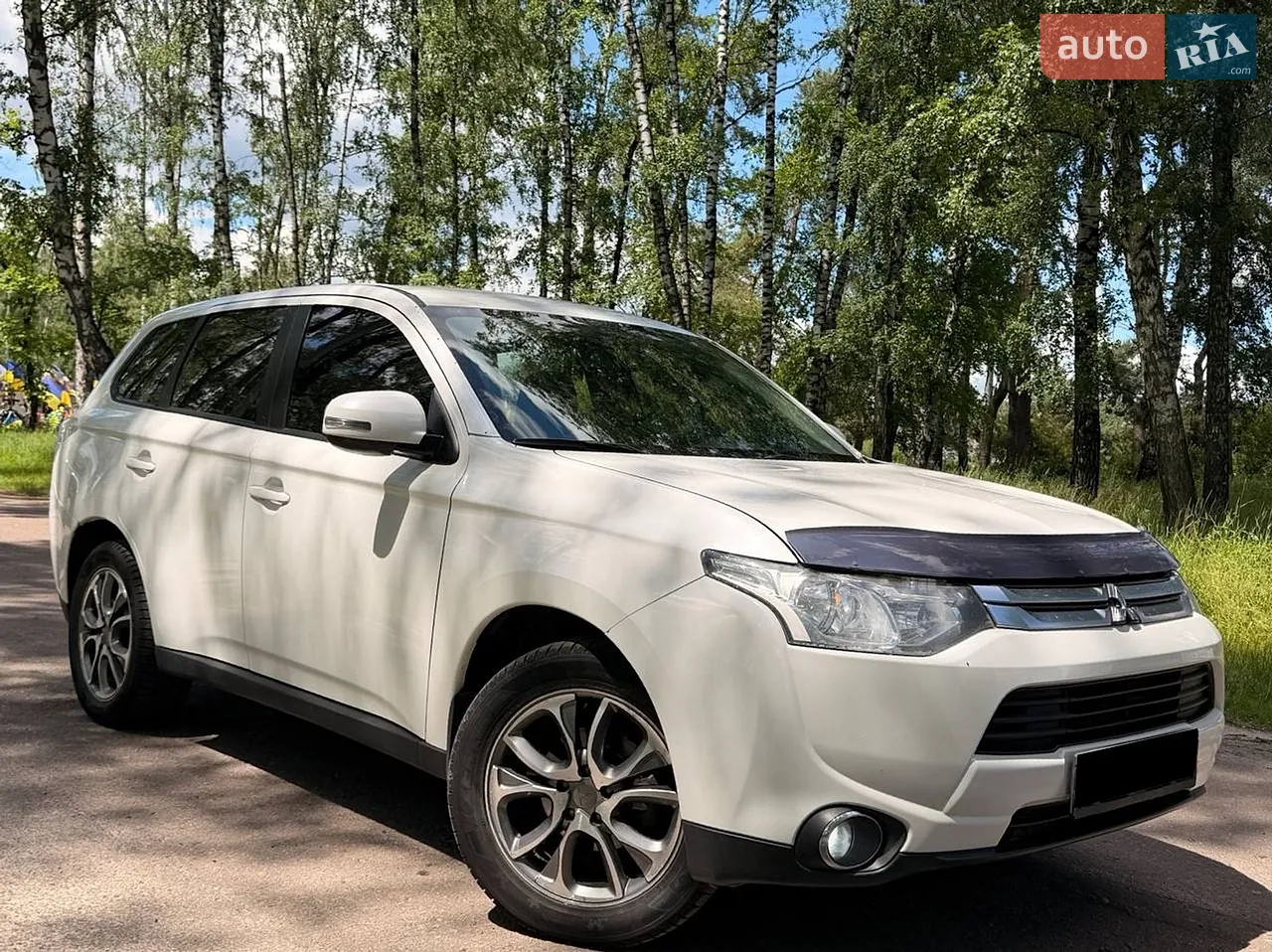2014 Mitsubishi Outlander - фото 1