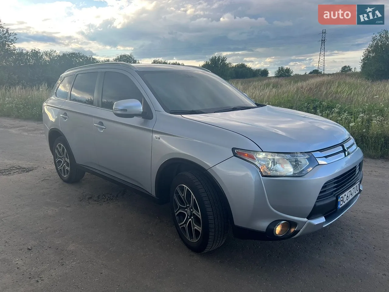 2014 Mitsubishi Outlander - мініатюра 5