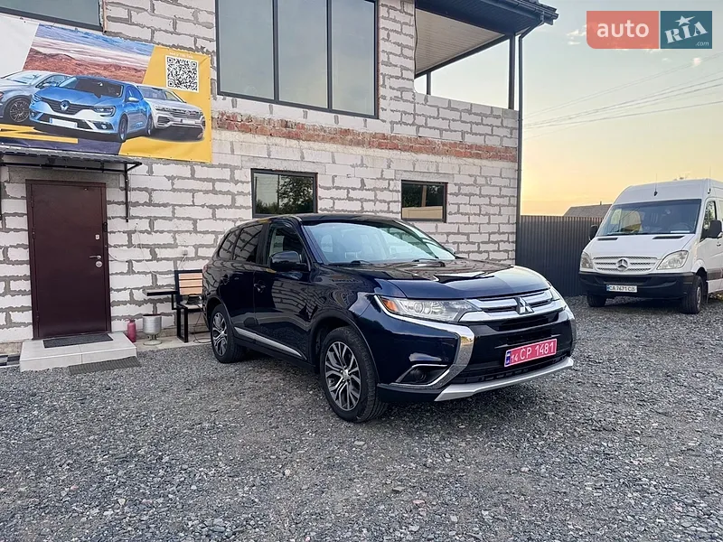 Mitsubishi Outlander 2016