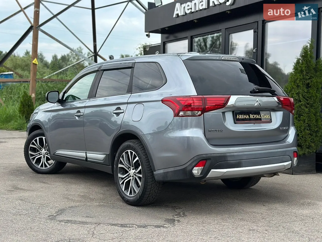 2016 Mitsubishi Outlander - мініатюра 4