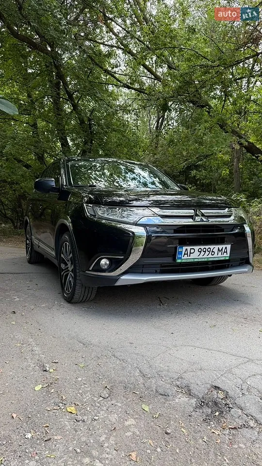 2018 Mitsubishi Outlander - мініатюра 4