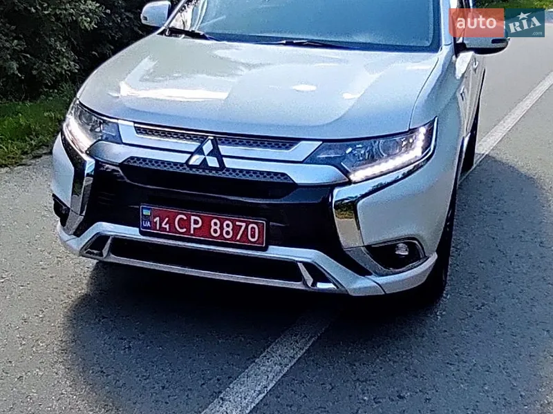Mitsubishi Outlander 2019