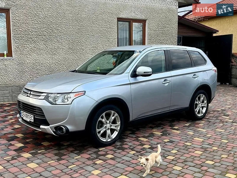 Mitsubishi Outlander 2014