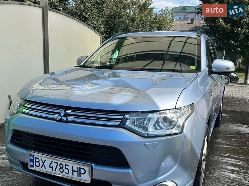 Mitsubishi Outlander