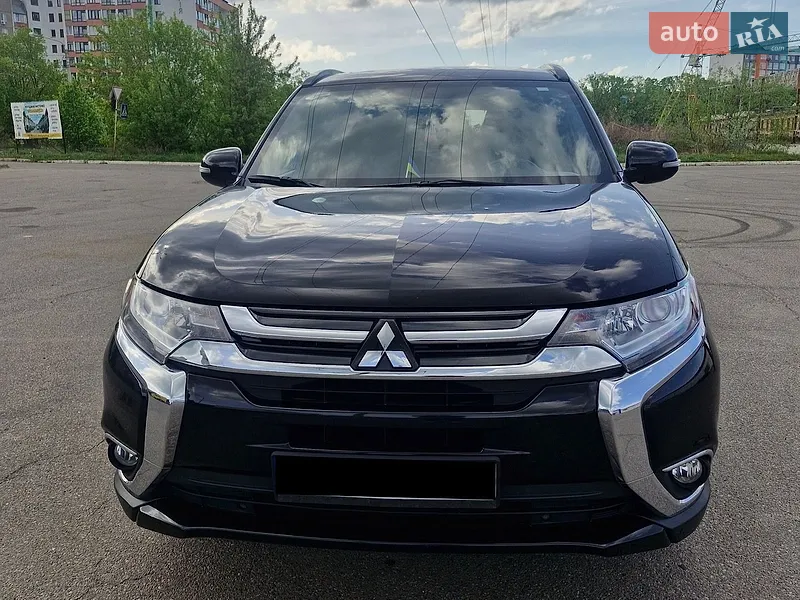 Mitsubishi Outlander