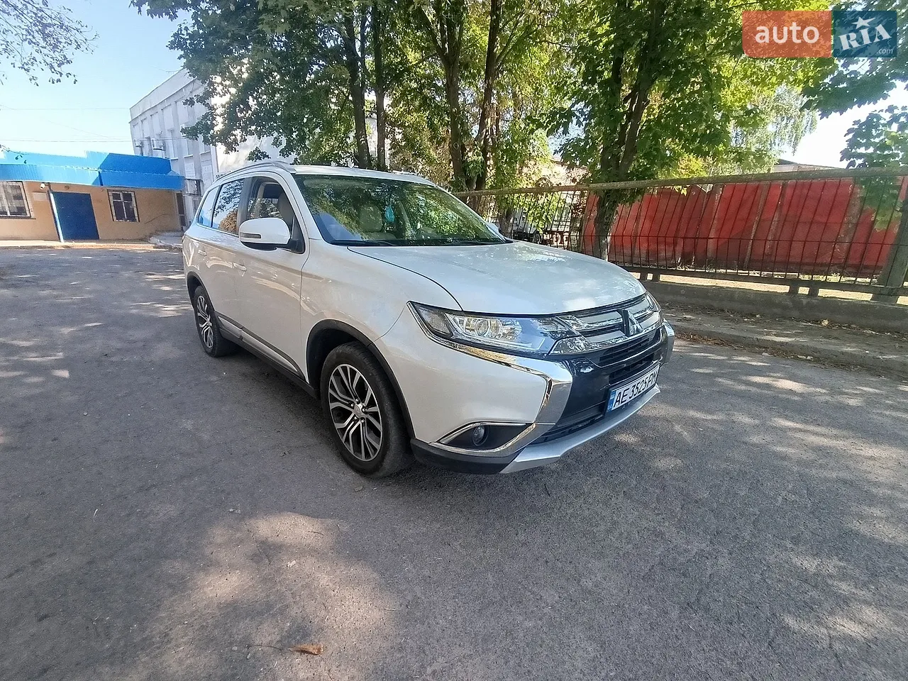 2017 Mitsubishi Outlander - мініатюра 3