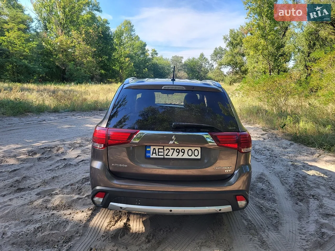 2015 Mitsubishi Outlander - мініатюра 2