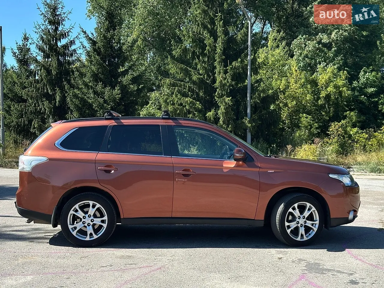 2014 Mitsubishi Outlander - мініатюра 3