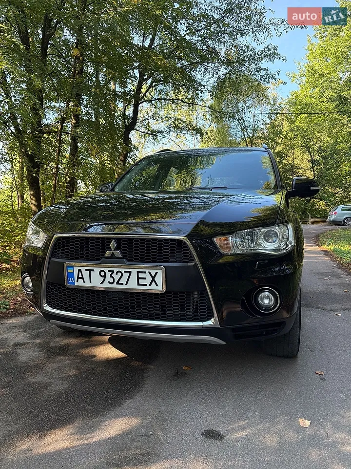 2011 Mitsubishi Outlander - мініатюра 4