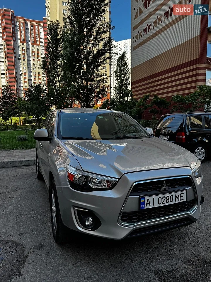 2015 Mitsubishi Outlander - мініатюра 3