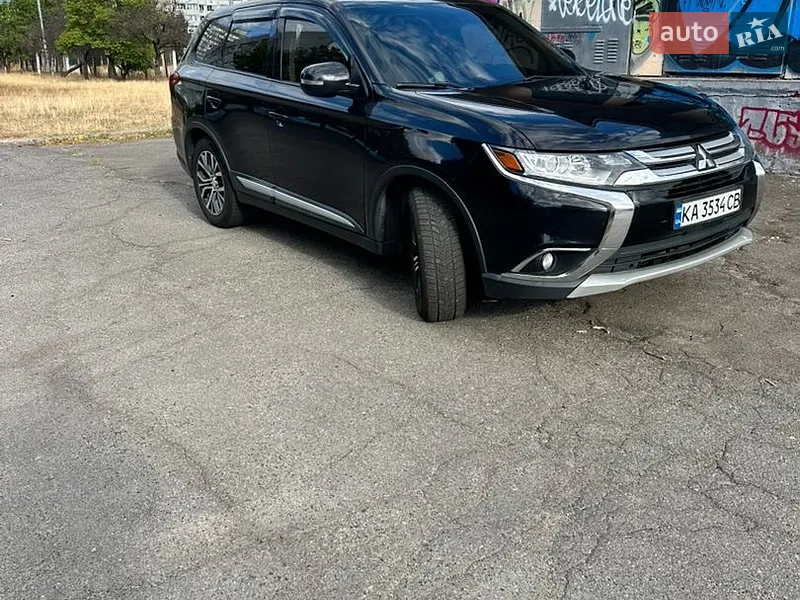Mitsubishi Outlander 2017