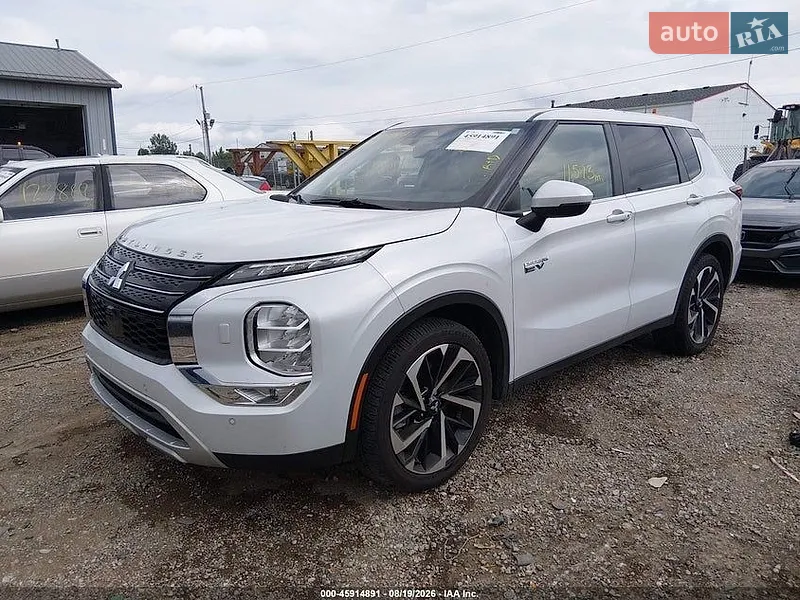 Mitsubishi Outlander 2025