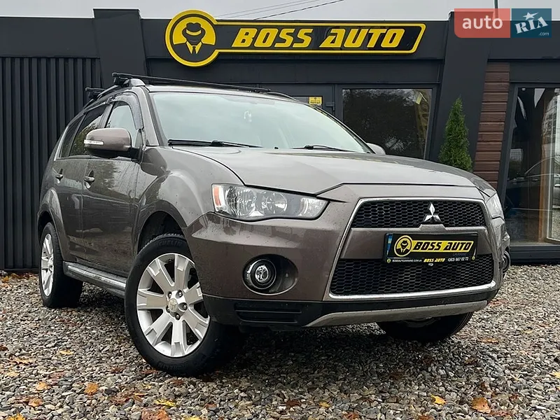 Mitsubishi Outlander