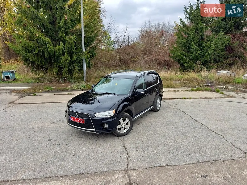 Mitsubishi Outlander
