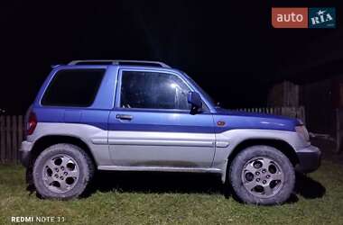 Mitsubishi Pajero Pinin  1999