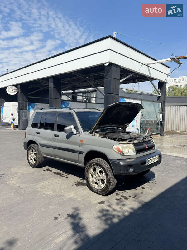 Mitsubishi Pajero Pinin