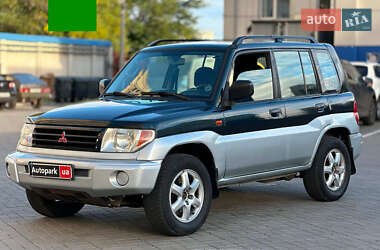 Mitsubishi Pajero Pinin  2003