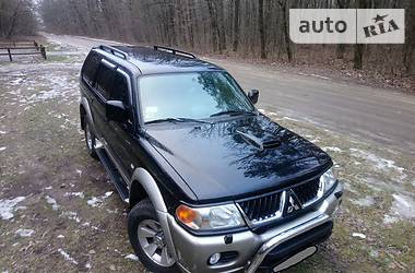 Mitsubishi Pajero Sport  2006