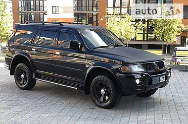 Mitsubishi Pajero Sport SUPER STAN MAX FULL 2004