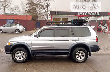 Mitsubishi Pajero Sport  2004