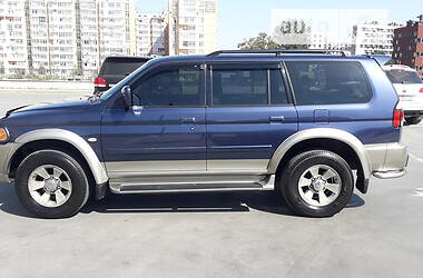 Mitsubishi Pajero Sport  2006