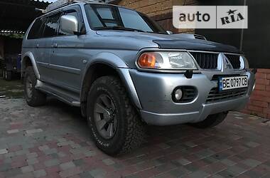 Mitsubishi Pajero Sport  2006