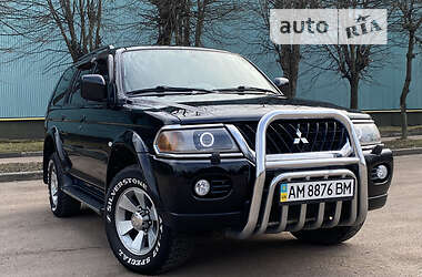 Mitsubishi Pajero Sport  2006