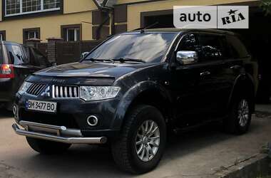 Mitsubishi Pajero Sport  2013