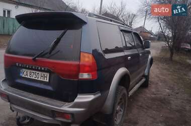 Mitsubishi Pajero Sport  1999