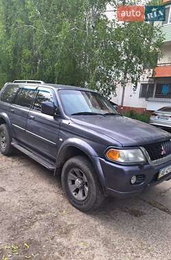 Mitsubishi Pajero Sport  2006